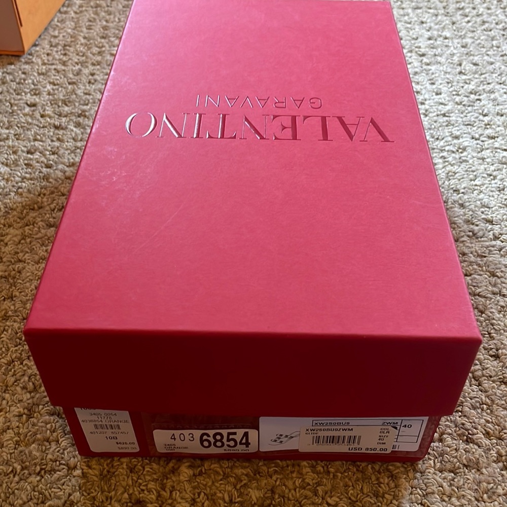 Valentino shoebox